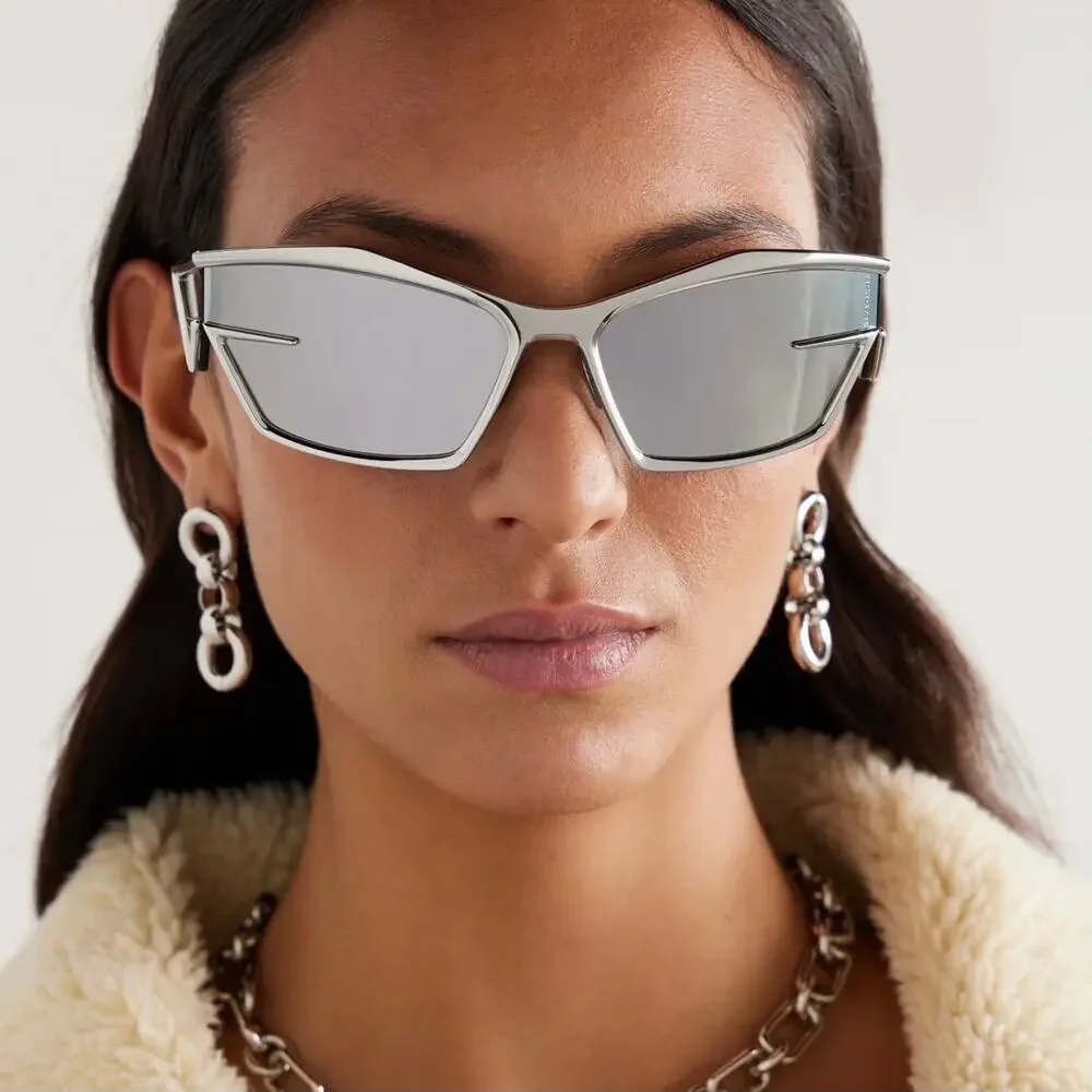 NEW!!! GIVENCHY Sunglasses GV40066U 16C, Authentic